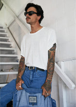 Load image into Gallery viewer, Afends Mens Classic - Hemp Standard Fit Tee - White
